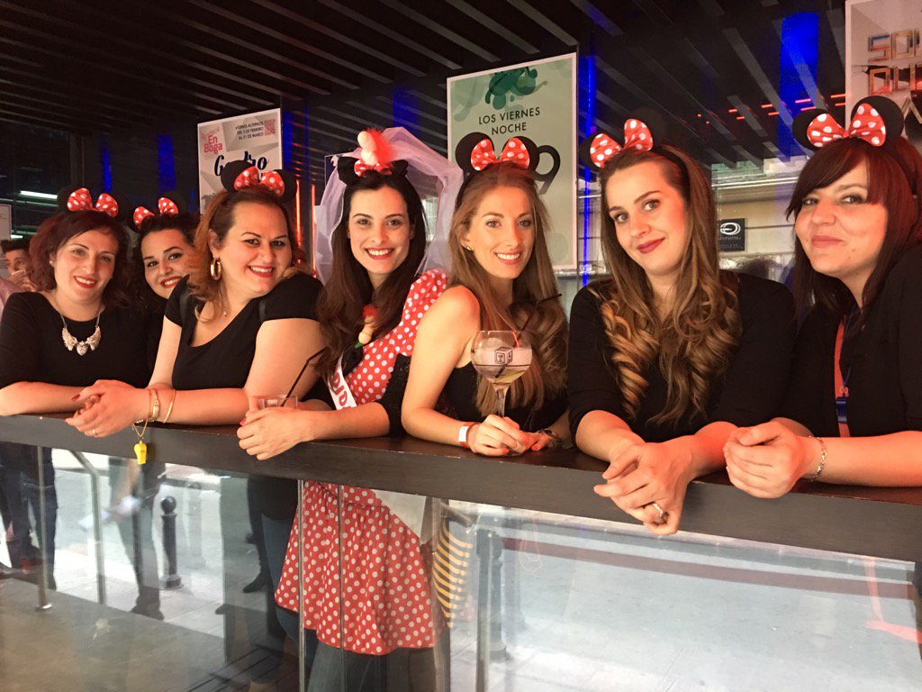 Merchyta's tweet photo. Mis ratonas!! 💃🏽👏🏽👠🔝🤣 https://t.co/dgyCMM8BAt