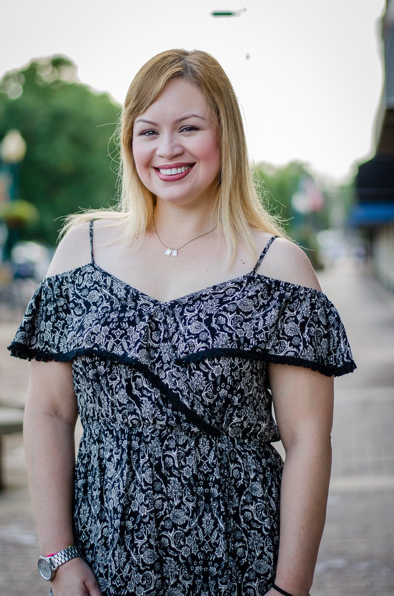 creativitypic's tweet photo. Headshot Mini Sessions Downtown Hickory10 digital images with full rights
20-30 min session $80 info@creativityphotography.com
(828)855-8323 https://t.co/vCXuf5xTTv