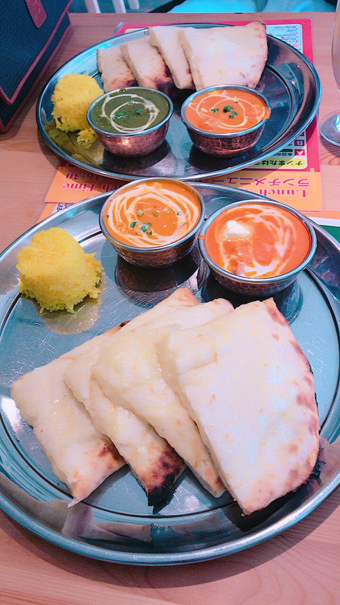 yui6830's tweet photo. ランチはチーズナンのお店へ

う〜ん 美味しい💕
でも量が多い！

そんな時は
腹休めに📱スマホぽちぽち

いつでも収入に繋がってる〜😋 https://t.co/uRW1rH5uJ7