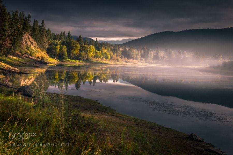ZaibatsuPlanet's tweet photo. SUNRISE by raulweisser #photo https://t.co/YOGmgmKSZV