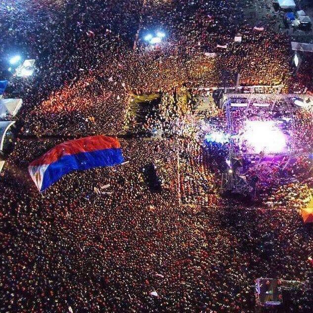 bbmilocossur's tweet photo. Try the President and you'll see.
#LeniResign https://t.co/5ysmLnvppP