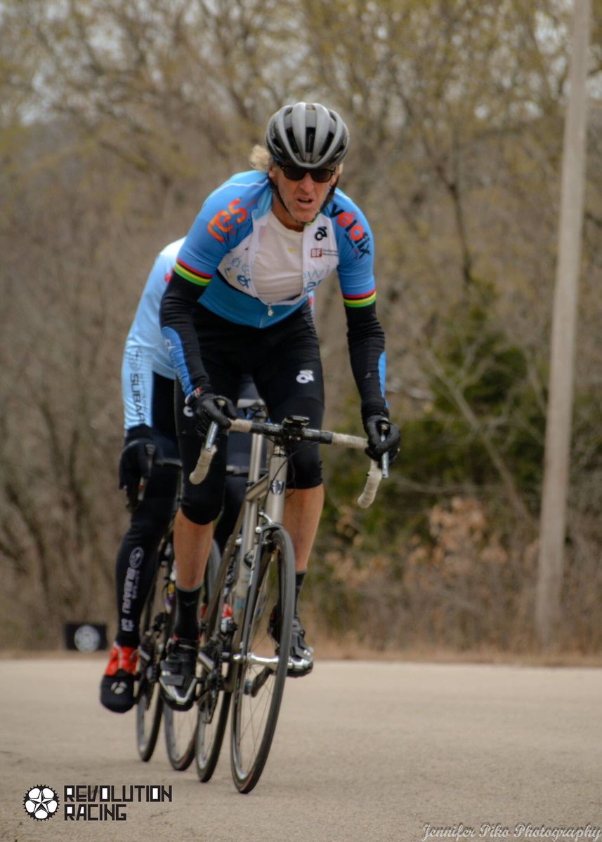 RevolutionR_KS's tweet photo. Going to be a fast weekend! @usacycling @KCA_Cycling #springflingKS #perrydamKS https://t.co/DgtsUsP4Y4