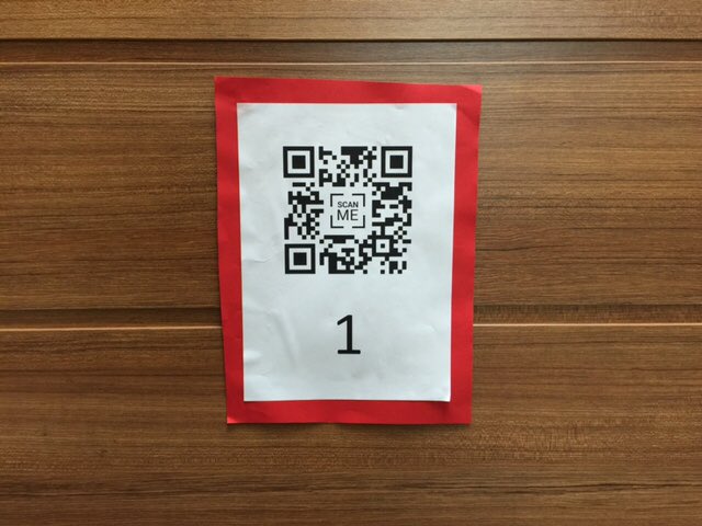 Almanca125's tweet photo. Die 5. Klassen lernen fleißig mit den QR Codes☺️👍🏼📲 #ielevdebugün #ielev # https://t.co/b3yG5oX3xC