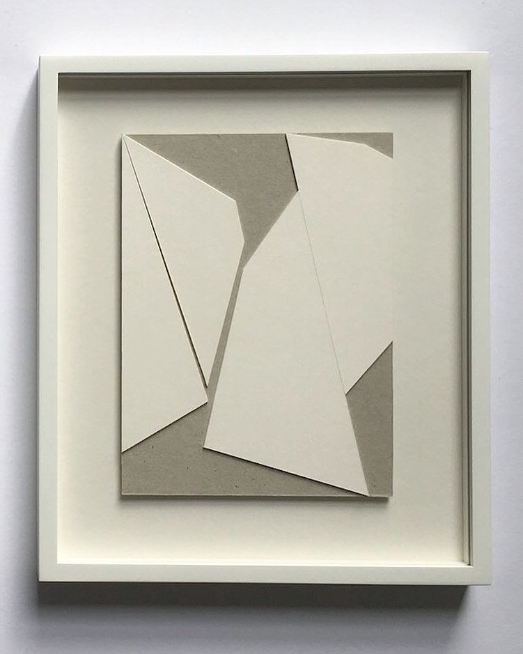 Tomorrow is the opening of #MicroSalon7 at galerie l'inlassable
Take a look at <a href="/RCALDICOTT/">Richard Caldicott</a>'s artwork from the show:
facebook.com/IdeelArt/posts…