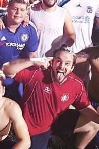chelsea07b's tweet photo. Quedate con quien te mire como @RomarioCasco mira a @edwin_storrer #Flechazo #LaBestiaLoFicho #AmorBlue https://t.co/dgseJsruXV