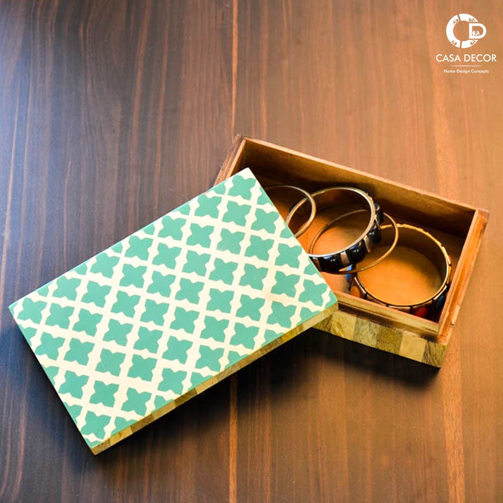 CasaDecorIndia's tweet photo. Let's Get Organized!
#storagebox #decorativebox #checkeredpattern #decorbox #box #woodenbox #casadecor #likeforlike #likemyrecents https://t.co/NgyU4VbEKh