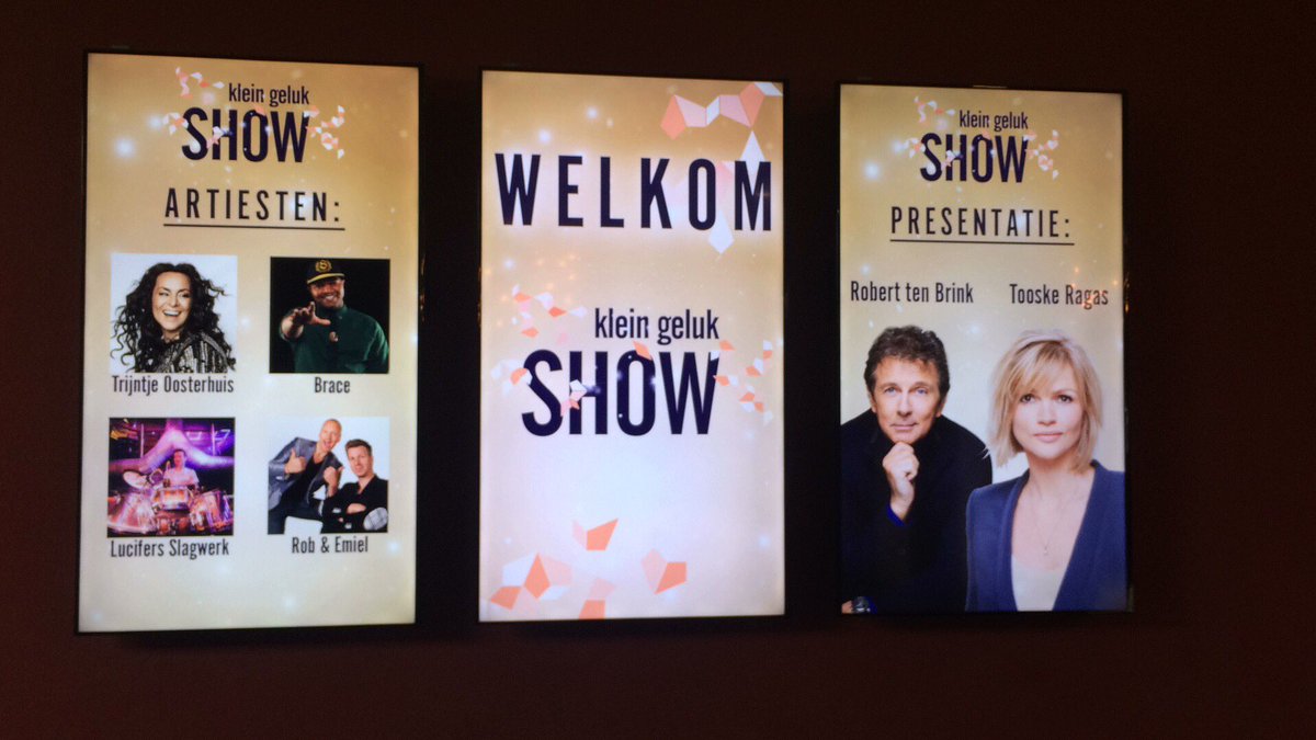 Vol verwachting: bijna start de Klein Geluk Show van <a href="/FNOZorgvKansen/">FNO</a> #kgfno. Een mooie zaal vol met allerlei mensen uit het hele land.