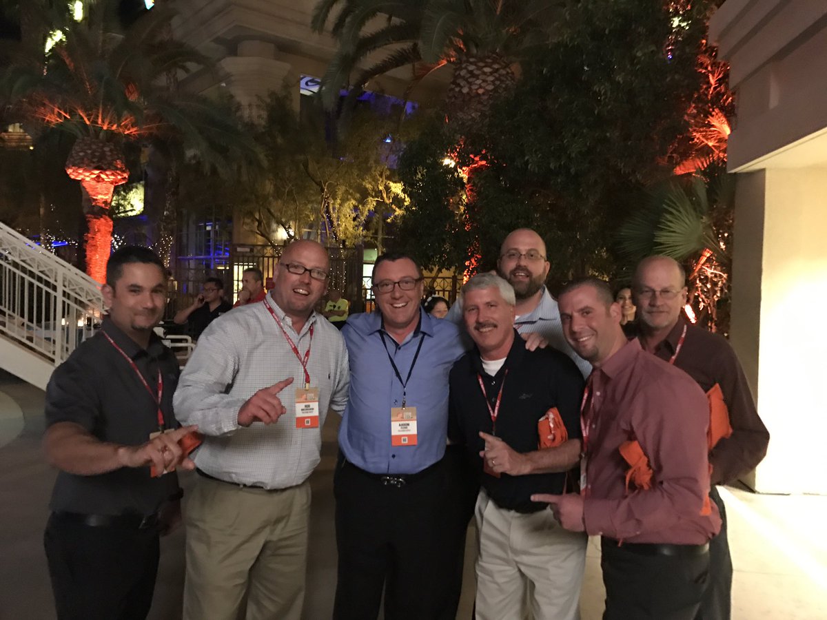 Thank you Aaron for a great day! SMM 2017 <a href="/TerrieOrtega30/">Terrie Ortega</a> @TimGudasD30