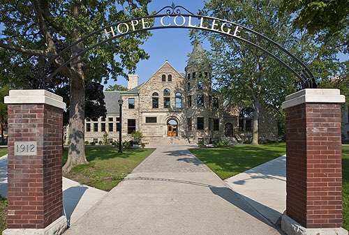JustJake28's tweet photo. Proud to announce I will be continuing my basketball career and studies at Hope College. Blessed with opportunity #dutchman https://t.co/u4ZjFudqxw