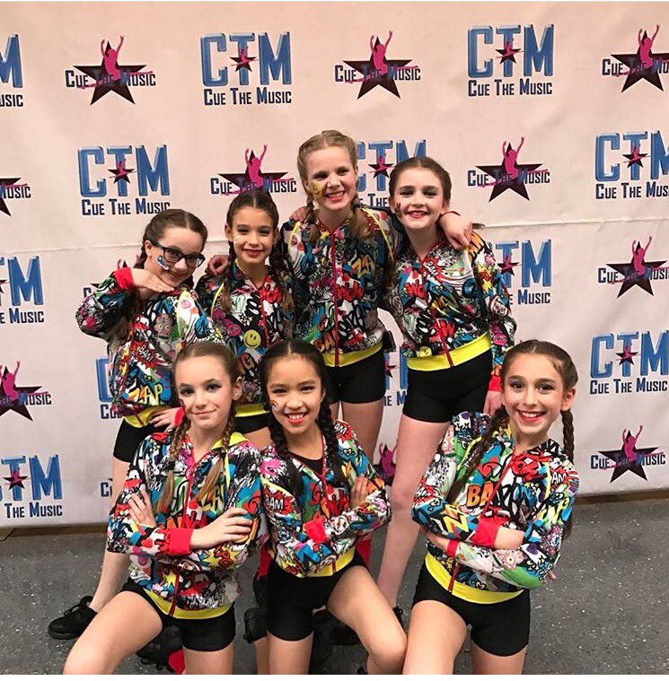 Dance2Elevate's tweet photo. #tbt to #CTMKOP this past weekend with the dancers of Upbeat Dance Center! #ctmdancecomp #ctm2017 https://t.co/bqullqp3Kn