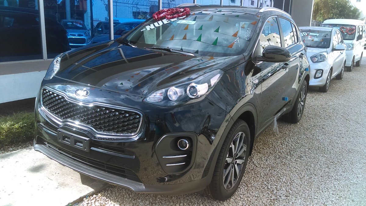 autotaveras's tweet photo. Descubre la manera rápida y eficaz de comprar esta increíble #KiaSportage cero kilómetros . Contáctanos a través del 809 592 0913 #RD https://t.co/nE9Bwfibra