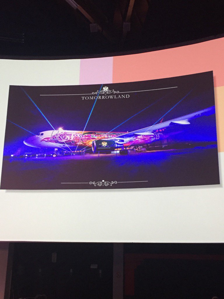 MiaVenken's tweet photo. Schitterende marketing van #tomorrowland #ubatd https://t.co/8bqiHb8smh