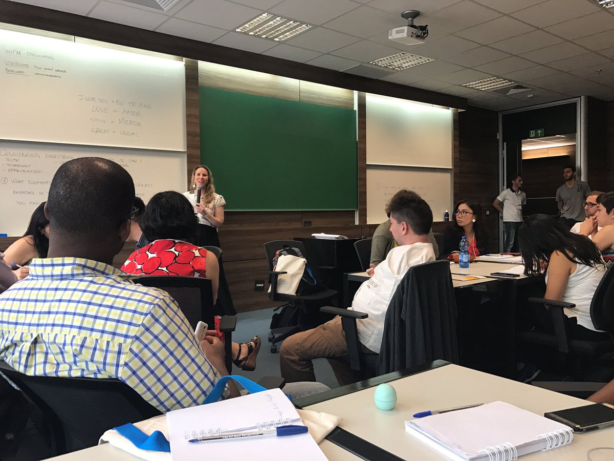 YouthBizInt's tweet photo. Dane from @yoquieroyopuedo says both #donors and #entrepreneurs are customers in our programmes. How do we service both? #YBICD https://t.co/B0OSFWa7g2