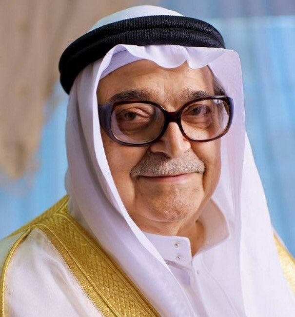 AJELNEWS24's tweet photo. عاجل 🔴

.
.
مصادر تؤكد:

رسمياً .. #أمانة_جدة تطالب #صالح_كامل بـ 226.6 مليون ريال قيمة تعدي على أراضي في محافظة #جدة .(صحيفة مال).
.
. https://t.co/p8MHIr9I7U