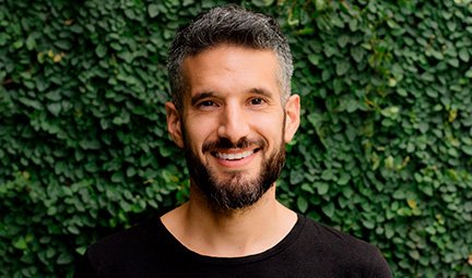 PRODUmercadeo's tweet photo. Carlos De Venezia, de @DiftCollective: La penetración de la tecnología genera una conducta del usuario más homogéneo https://t.co/KgPMDu4WTu https://t.co/kIQAdkdLo6