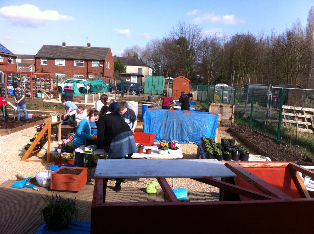 IncrEdibleEdu's tweet photo. This is our #Education centre in #Eccles. With @SalfordCCG funding there have been lots of improvements to the site. #Community #socent https://t.co/Qv7rM4Ws9k