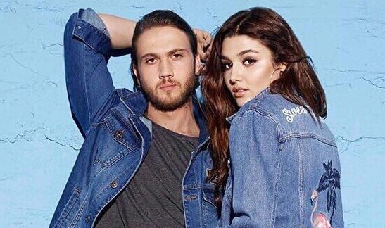 Gözler uyum görsün! #HandeErçel ve #ArasBulutİynemli'nin reklam partnerliğine sosyal medyada ne dediler? 😍
noluyo.tv/haber/9048/han…