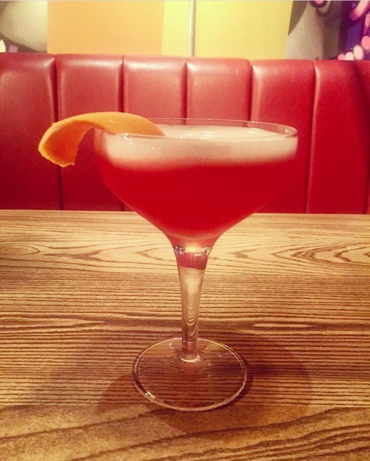 AlmostFamousLIV's tweet photo. It's nearly the weekend - we've boss cocktails and boss burgers. Come see us๐ https://t.co/LsCHbewI6C