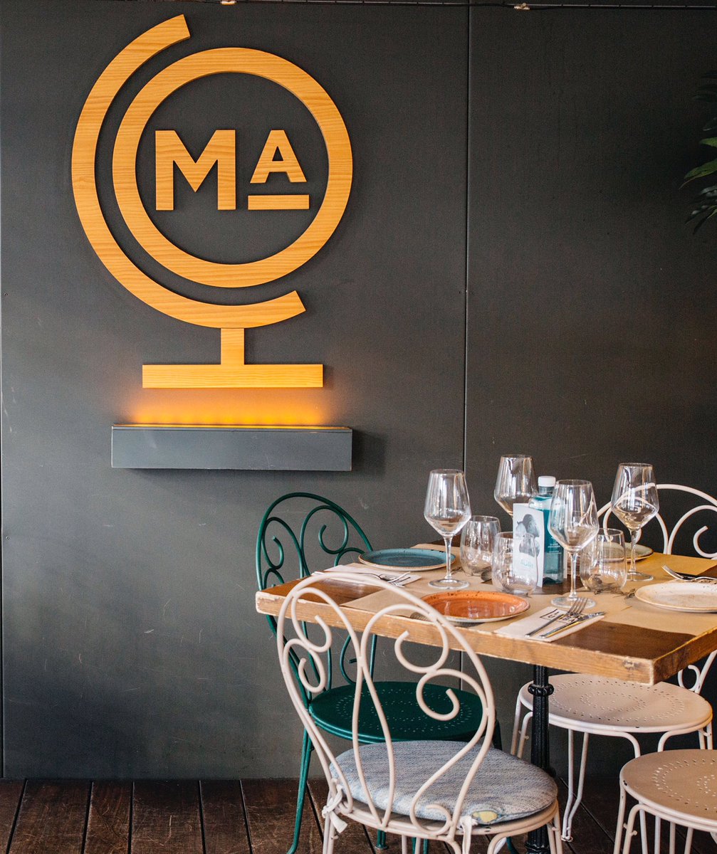 Mesa para 4 en la terraza, por favor 🙋🏽‍♂️🙋🏽🙋🏽‍♂️🙋🏽
#MarietaCastellana #GrupoLarrumba