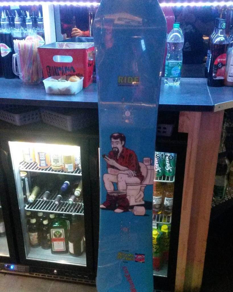 TheUnderground9's tweet photo. Tonight is the raffle to win this badboy  #snowboard , 10 shots get 10 tickets we also hav… https://t.co/3yWhi2vXFe https://t.co/JscDKOF3nE