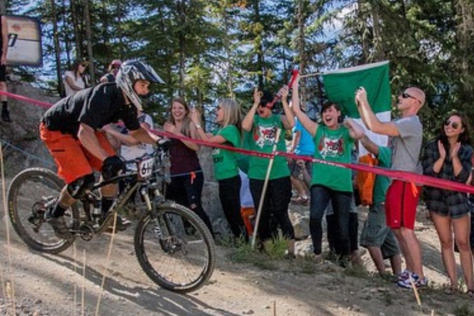 Click here to win a Whistler Bike Park season’s pass! Retweet for additional chances to win loycals.com/enter/486?t=SA…