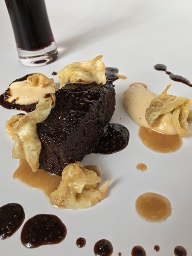 Seattlemag's tweet photo. What to make for St. Paddy's dinner? Chef Garrett Melkonian of @CircadiaSeattle has a suggestion for you: https://t.co/9onrjftwIr https://t.co/218T5K5nFu