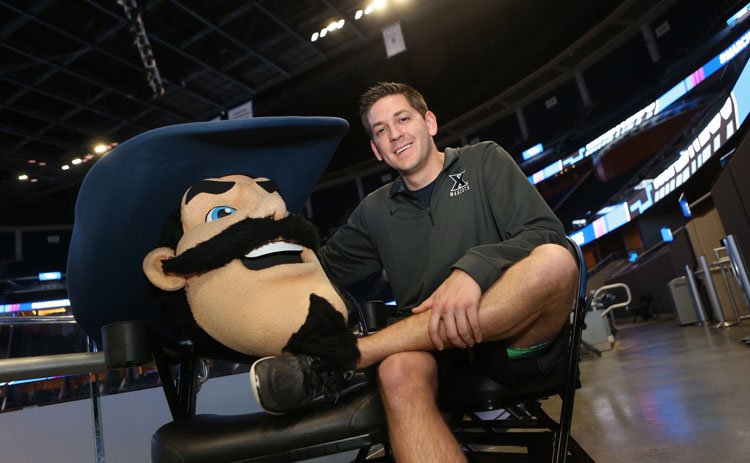 XavierU's tweet photo. Meet the student behind the Musketeer. #AllForOne #LetsGoX https://t.co/0VMzFvxygl https://t.co/7bkrY2z57W