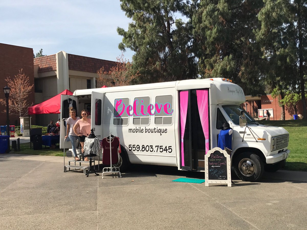 BlueBelly_Media's tweet photo. At @fresnocity taking photos for our client @shopbelievemb da best boutique the valley maybe the world #Fresno #fresnocity https://t.co/wIrKLyRsWk