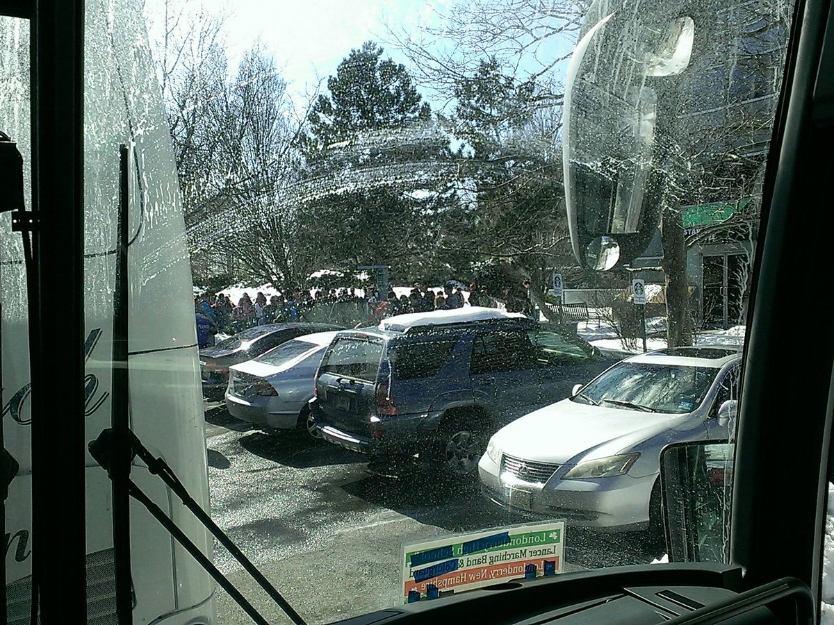 LancerBus5's tweet image. At the hotel! The organized chaos that is room distribution. Lol 
Look out NYC, here we come!