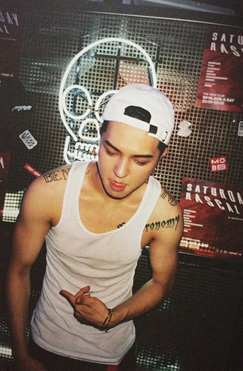 BxGSongMinHo's tweet photo. #instaFoto #Malandreando #EnLoMio #Bendecido #ShAkyShaky #NoseQuemasHtPoner #Guapo https://t.co/qmEINFXk4w