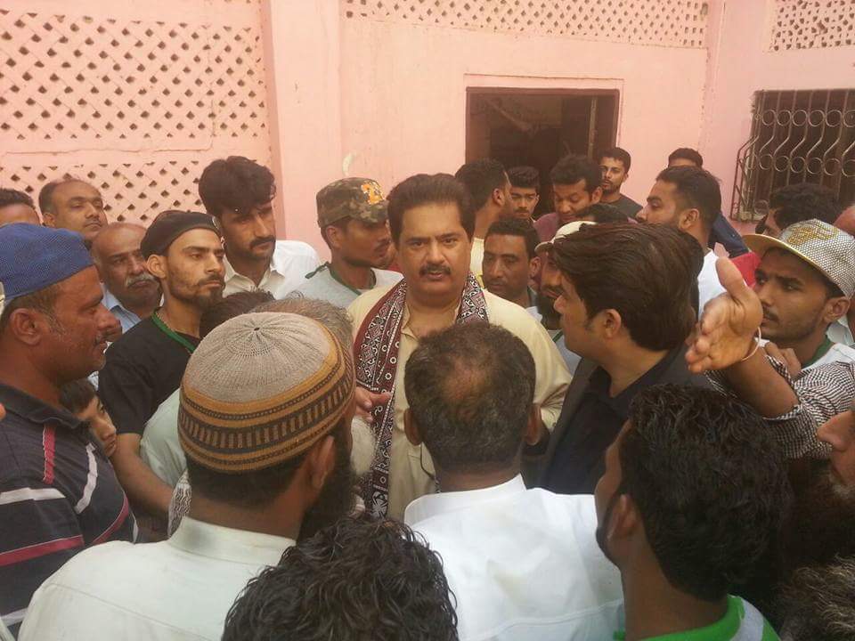 TeamPPP_Lyari's tweet photo. celebration of cake cutting many of love from lyarian #PPP workers. Lyari love Nawab @Nabilgabol.
Nawab is ready for election 2018. https://t.co/GtmDVBVUFd