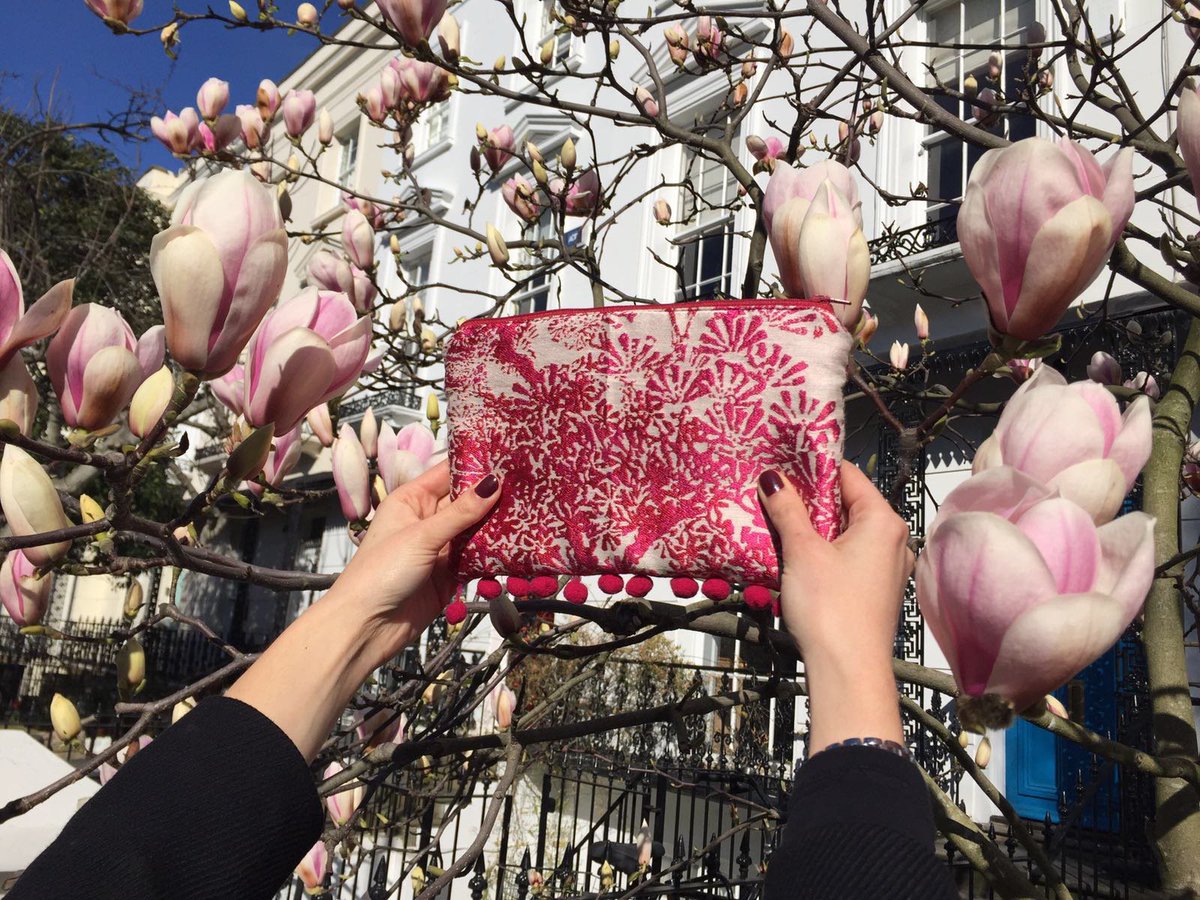 Culture_Stories's tweet photo. Magnolias in Bloom &amp; Pompoms a Plenty https://t.co/VX5TaSUEyj #EthicalFashion https://t.co/7S2Foi5Waa