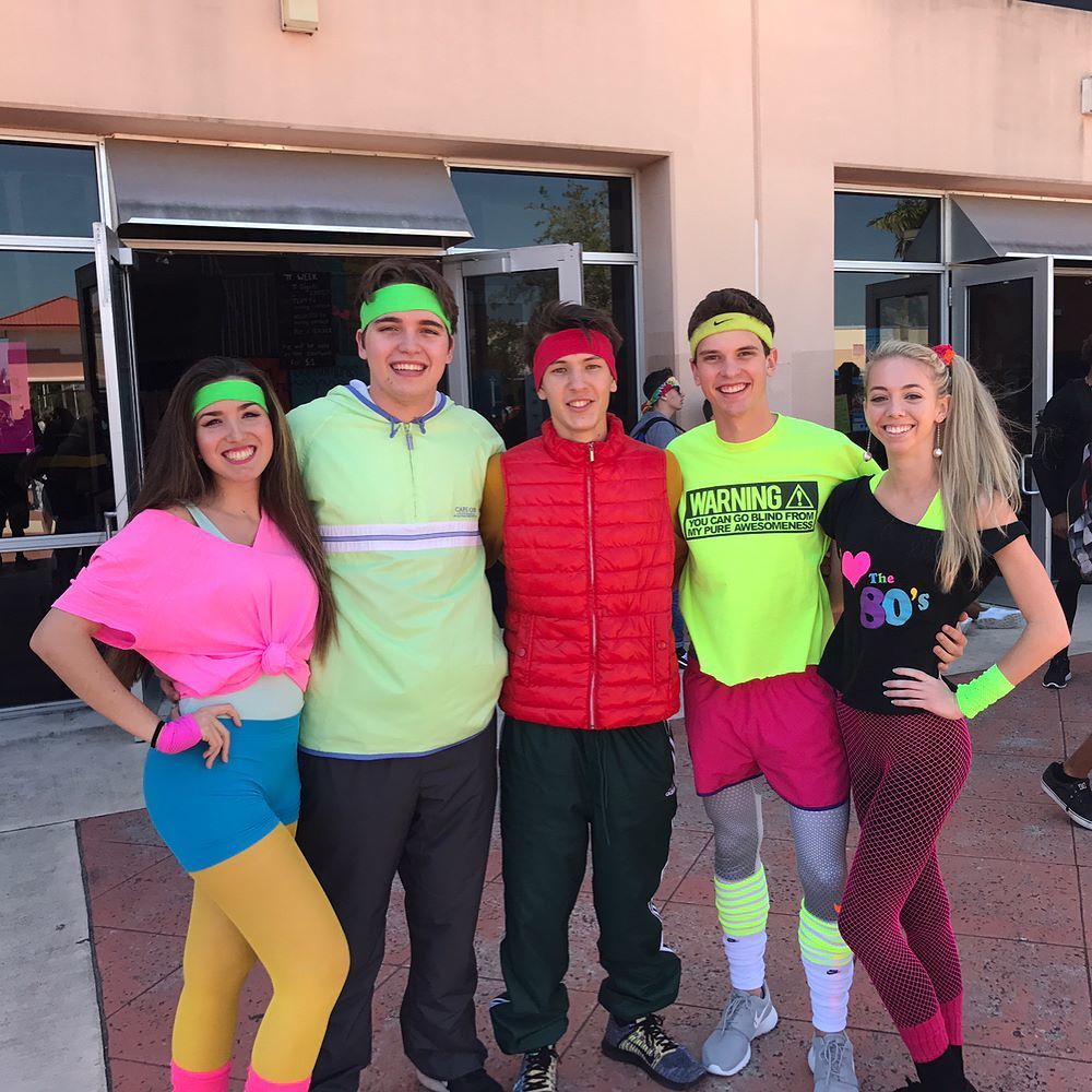 SovietSean's tweet image. What year is it!?!? ift.tt/2mNKo3x