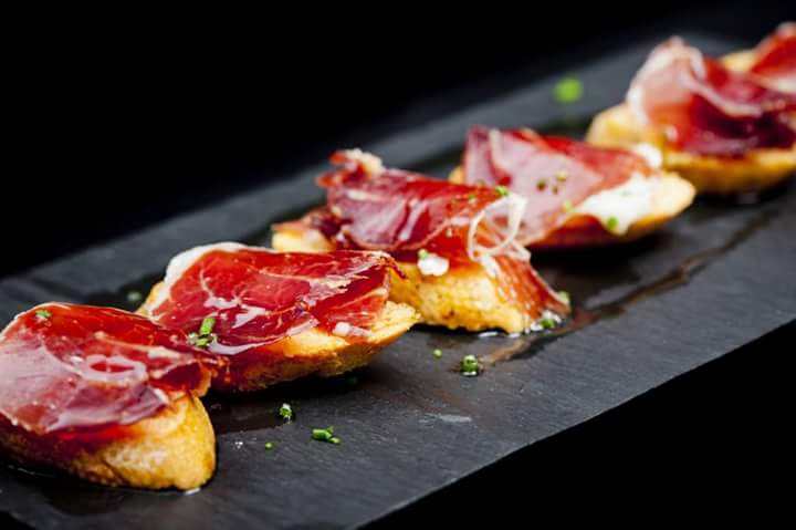 ZoomtoSpain's tweet photo. The "tapas" you can taste with Iberico ham are spectacular and unique. Find it here:  https://t.co/xCB62HqhRH https://t.co/pY9jqqC1fF