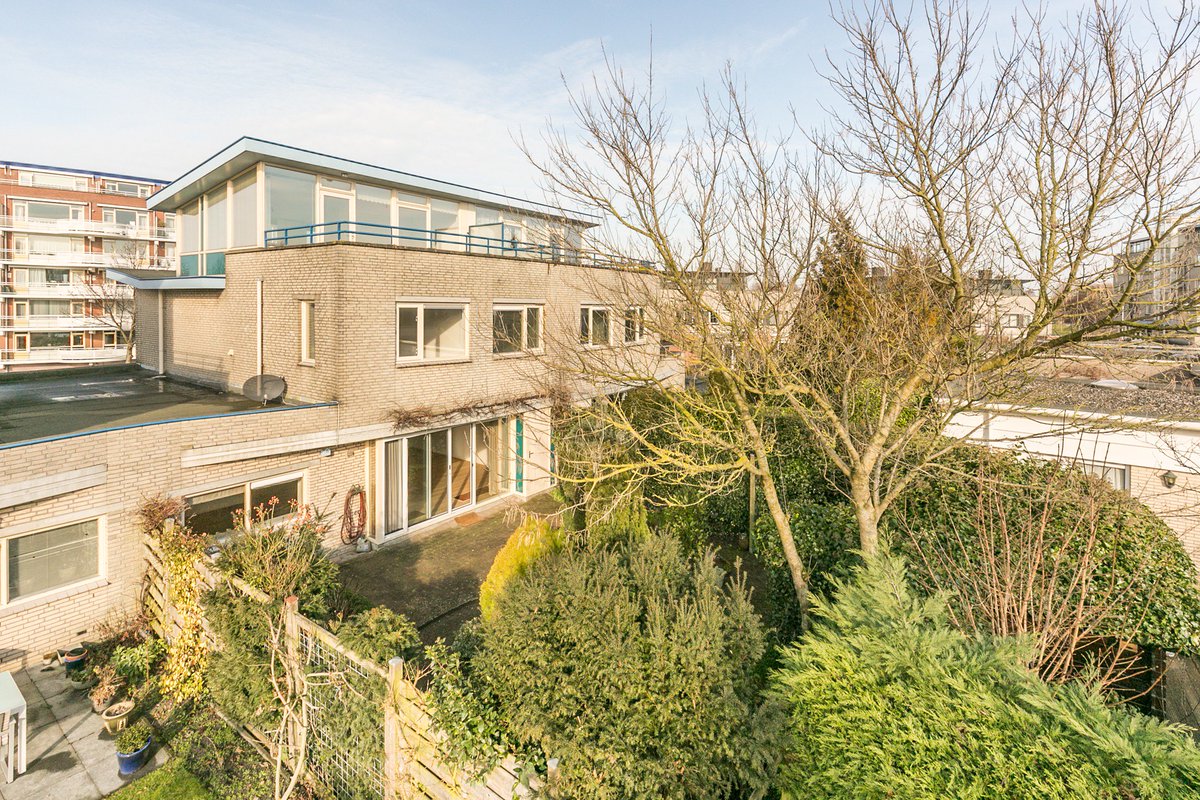 Welkom, zaterdag 18 maart a.s. van 12:00 tot 13.30 uur op fijne woning Bertus van Akenlaan 119 te Voorschoten.