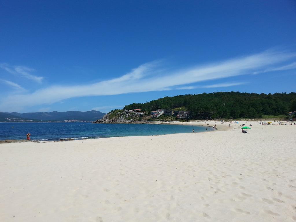 ALCALDEJOS's tweet photo. @GaliciaMaxica @SESEIXA @Porto @Bea_sotelo @loroma61  @puestadesolvigo @CHUSTRECE Muy cerca, hay una playa maravillosa #Cabeiro #PortoDoSon https://t.co/WSSZYZzUE5