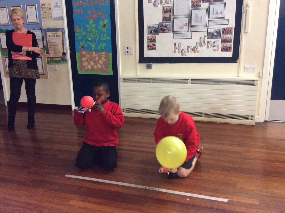 WooldaleJ3H's tweet photo. Most successful cars on the starting line for the finish @ScienceWeekUK #WJSscienceweek #BSW17 @DrLeighFleming https://t.co/N414YwVpsJ