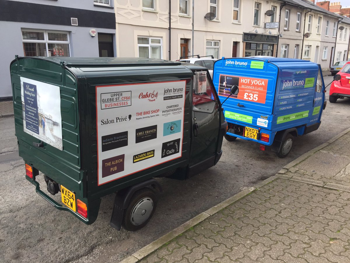 Our #Penarth Piaggios Giuseppe &amp; Enzo out advertising <a href="/PenarthWedding/">Penarth WeddingFayre</a> and <a href="/eatcfpenarth/">Chez Francis Penarth</a> <a href="/BikeShopWales/">Bike Shop Wales</a> and all our Upper Glebe St traders