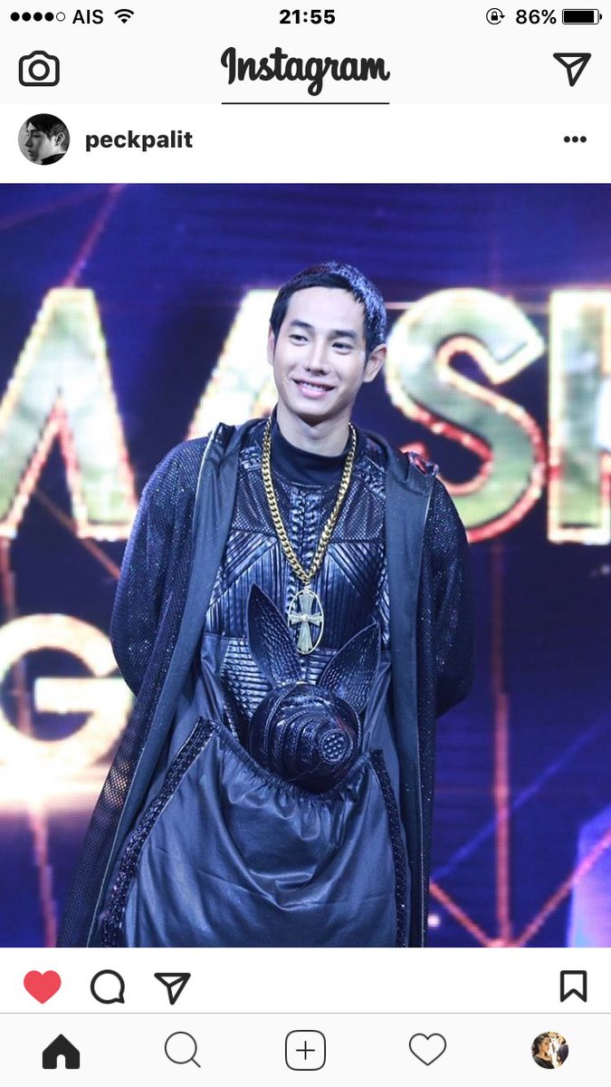 Valentearz's tweet photo. อ่านแล้วร้อง เขาทนเรื่องแย่ๆ มากี่ปีวะ คนที่ด่าเขาทนได้อย่างเขามั้ย แล้วทำได้อย่างเขารึเปล่า 😭😭 #themasksinger #เป๊กผลิตโชค #หน้ากากจิงโจ้ https://t.co/YU74mtZf4h