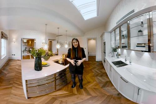 Pixel_Image_UK's tweet photo. #VirtualReality is now allowing guided tours and analytics to map customer behavior inside apartments #HomeSelector https://t.co/wWsfsMFL7X https://t.co/wxb8UUqWqh