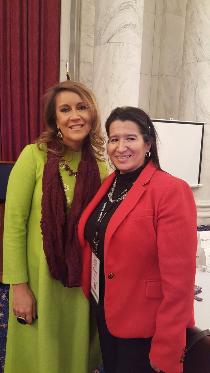 karlizeth73's tweet photo. One of my favorite cnn panelist political strategist Maria Cardona. Smart,strong woman a role model. #USHCCLEGISLATIVE #WellsFargo #LCTMN https://t.co/lfkzkNNi1Q