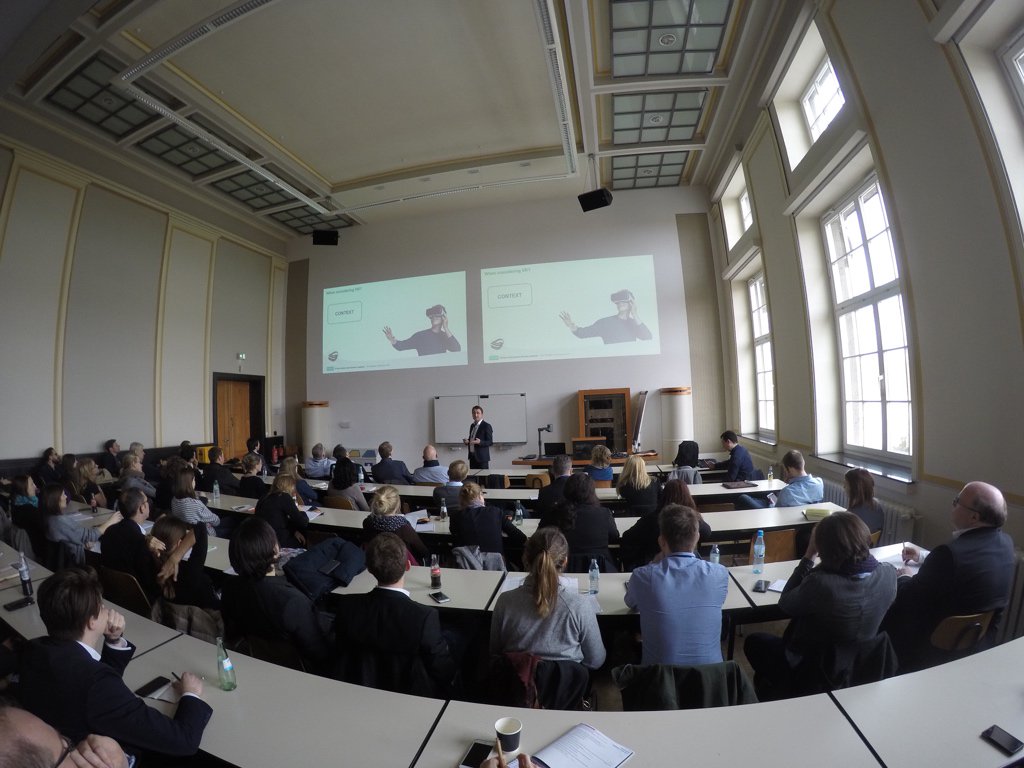 m_forschung_de's tweet photo. Next up: “AI, Virtual Reality &amp; Big Data Analytics – Research Innovation in Belgium” #GOR17   @tomderuyck https://t.co/kGkW92cRrA
