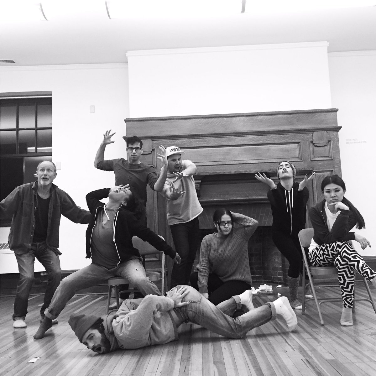 freakdognyc's tweet photo. #Freakdogs give me life #AboutLastNight. Next #free #actingclass 3/29 at #WilliamsburghLibrary @BKLYNlibrary @Meetup @SpaceworksNYC https://t.co/nBdTfbTlij