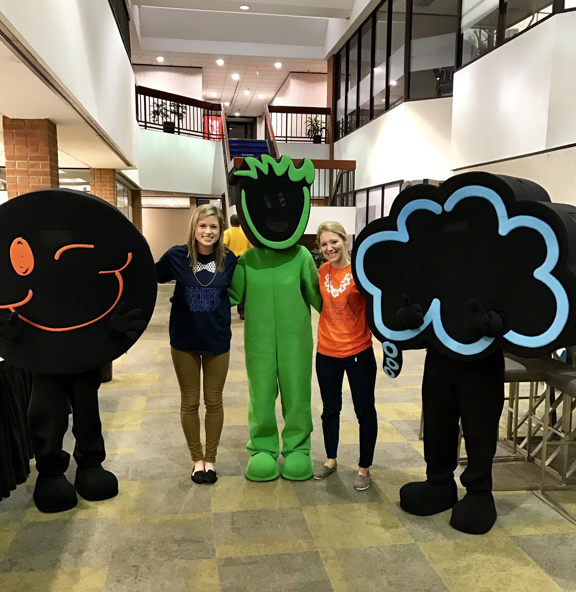 slich_'s tweet photo. It's easy to be #HamptonHappy - that's a FACT! https://t.co/Mkb3TA8vlD