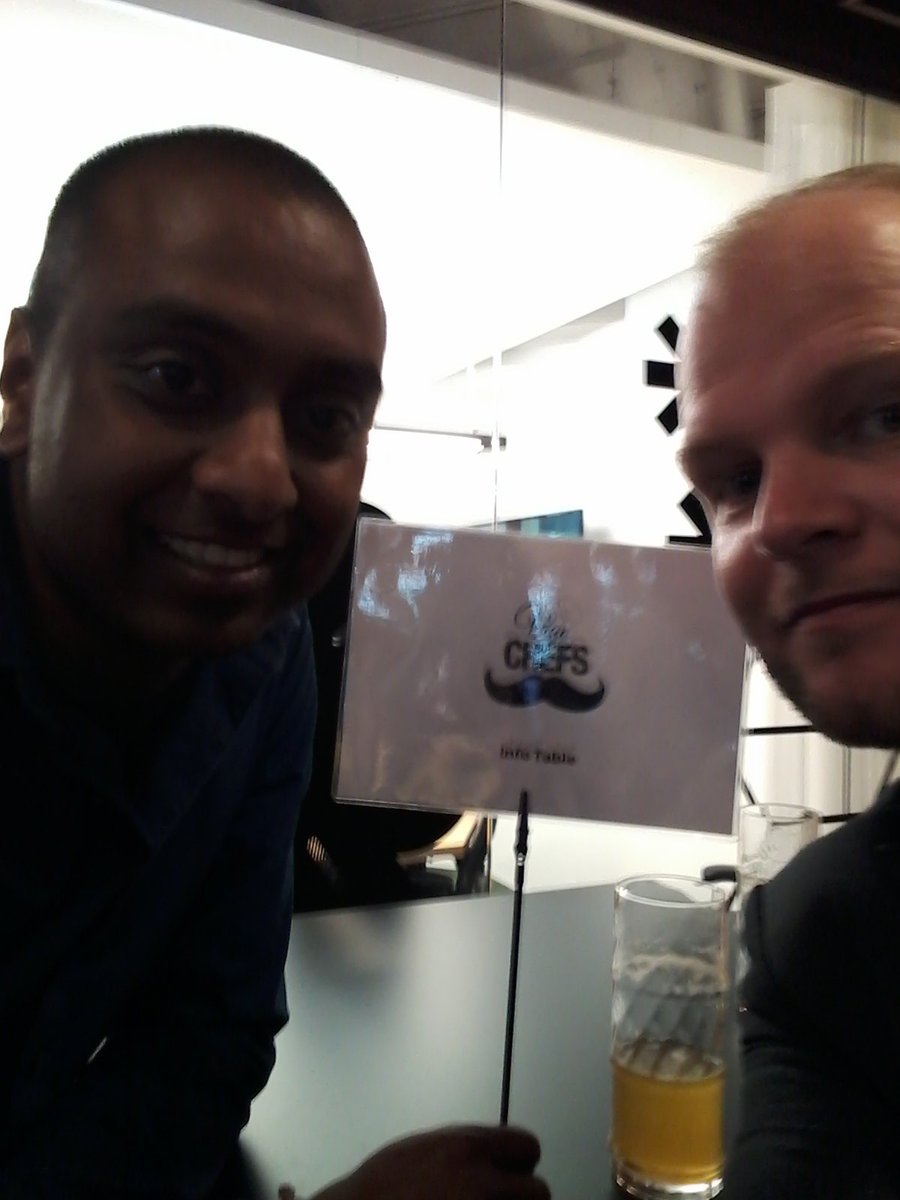 Stadsgas's tweet image. Gezellig met de @VanChefs erbij! @VentureCafeRdam #biotech