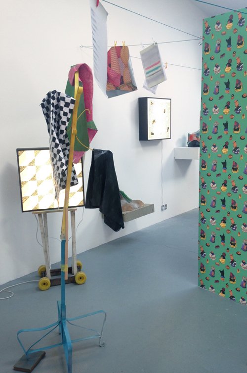 KingsgatePS's tweet photo. Last day to see wk 3 of #andifadoubledeckerbus with #HelenHayward & #SebThomas before #AlexBaker & #KitPoulson get involved! (12-6pm) https://t.co/Edjd99jJw5