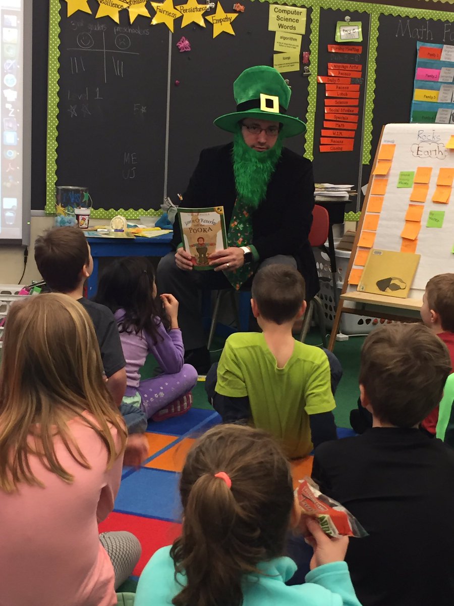 mrsdegrootclass's tweet photo. We enjoyed a story time with our silly principal Mr. Huebner! @huebnerk #spiritlakecsd #plaea #1schat https://t.co/EipzBC8LnR