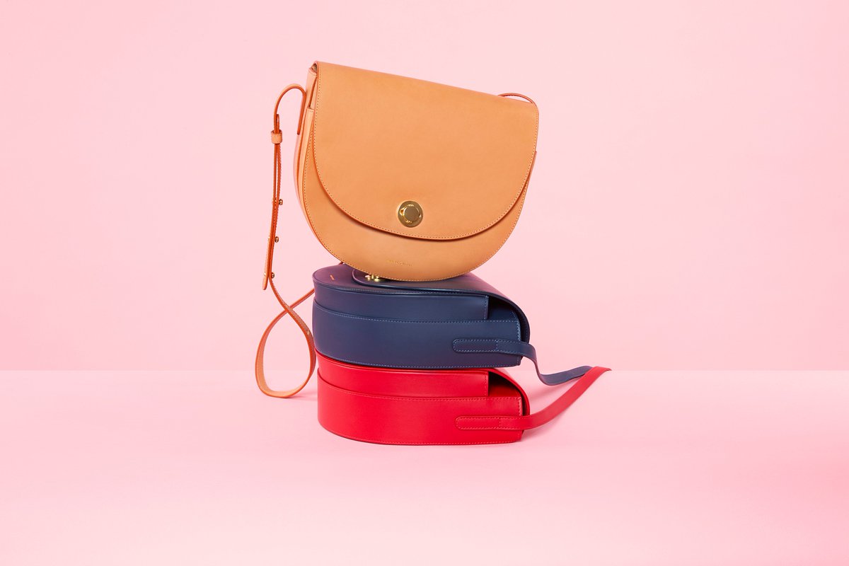 THE SADDLE BAG ❤️
SHOP NOW AT MANSURGAVRIEL.COM