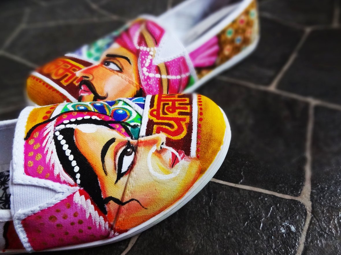 Check out this new digital platform supporting creative talent tinyurl.com/zomo4sn  #Creative #Art <a href="/godotdesi/">Go Dot Desi</a> <a href="/RehalKully/">Kully Rehal</a> <a href="/b_sanj/">Sanjay Badhan</a>