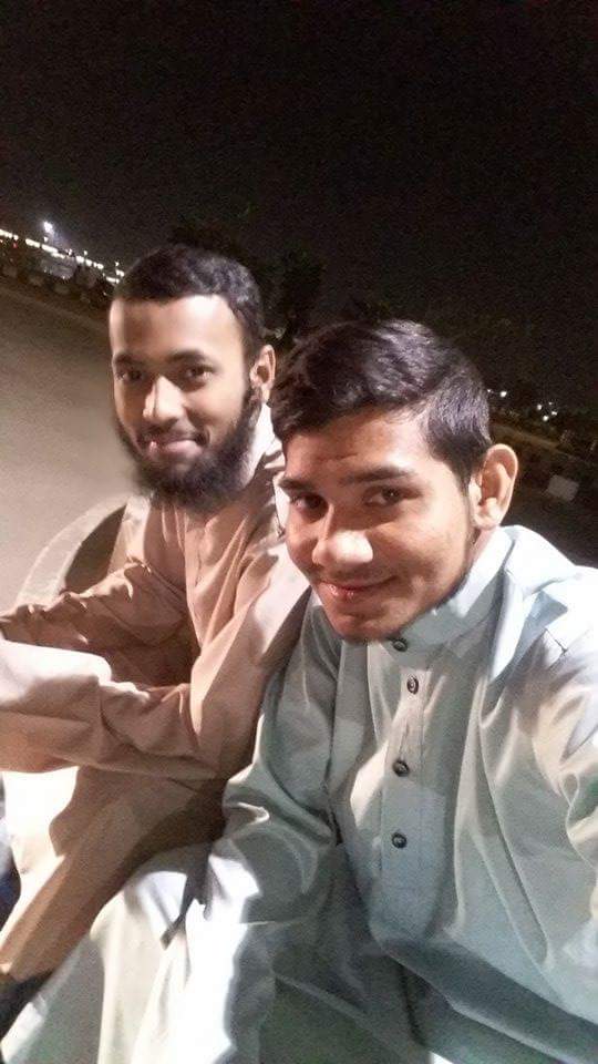 UmayerSirazi's tweet photo. with lover brother #forhad https://t.co/SQnWhouXka